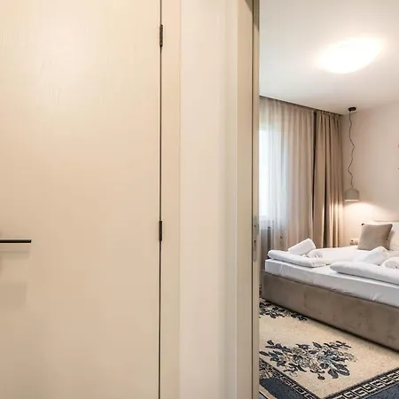 Апартамент Designer 1br Near The Sea Garden, Chayka District Варна