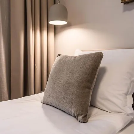 Designer 1br Near The Sea Garden, Chayka District Апартамент *