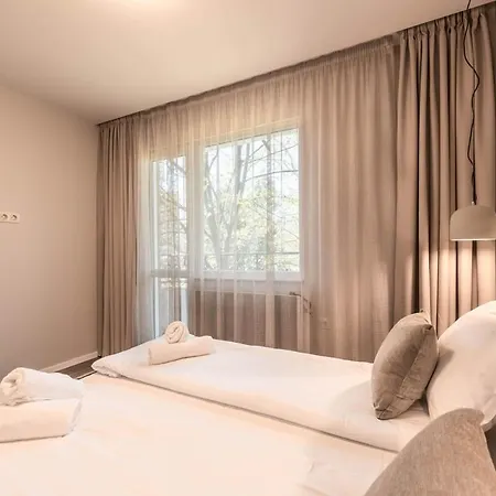 Designer 1br Near The Sea Garden, Chayka District Варна