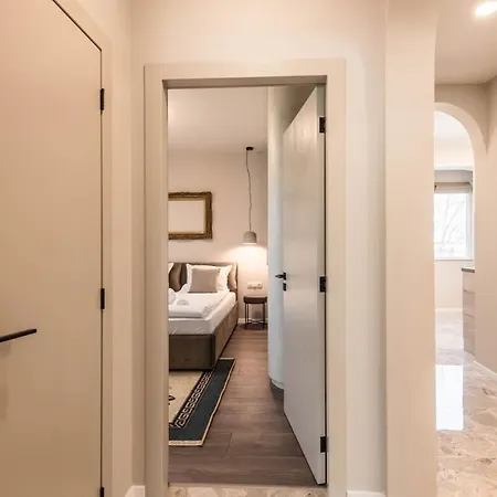 Апартамент Designer 1br Near The Sea Garden, Chayka District